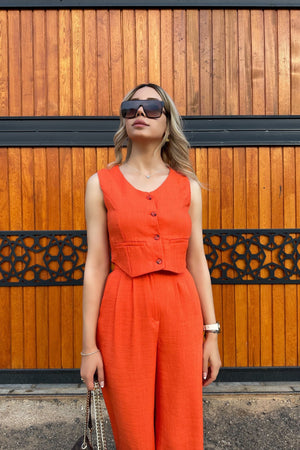 Sleeveless Buttoned Short Vested Set - Chiccharm