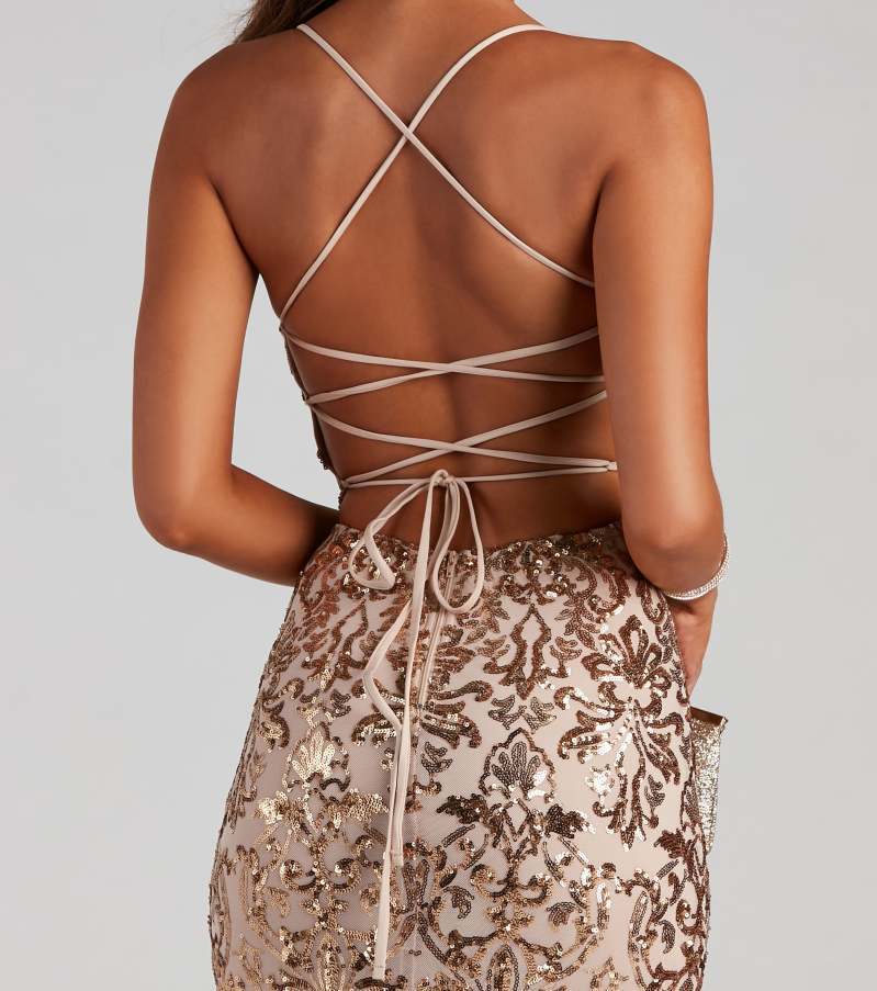 Sequined Halter Neck Dress with High Slit - Chiccharm