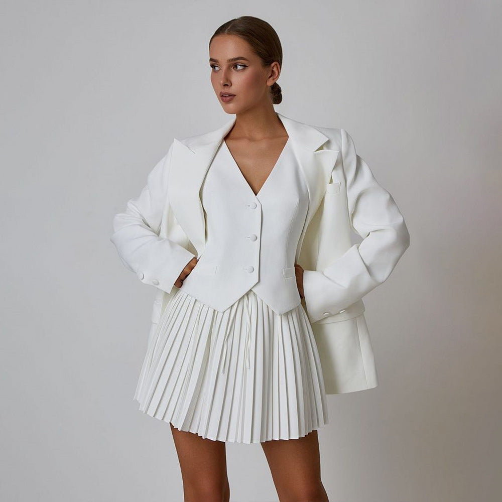 Three-Pieces Suit with Pleated Mini Skirt - Chiccharm